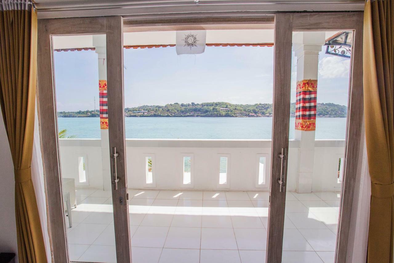 The Waterfront Beach House Lembongan Εξωτερικό φωτογραφία