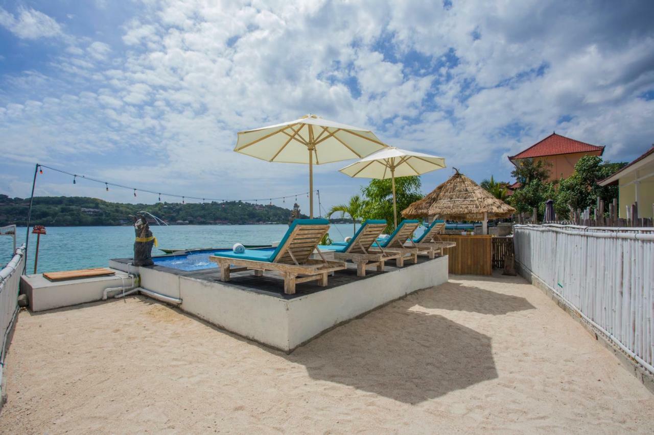 The Waterfront Beach House Lembongan Εξωτερικό φωτογραφία