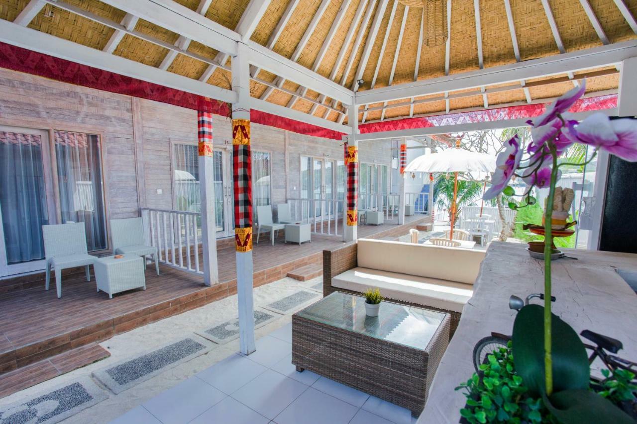 The Waterfront Beach House Lembongan Εξωτερικό φωτογραφία