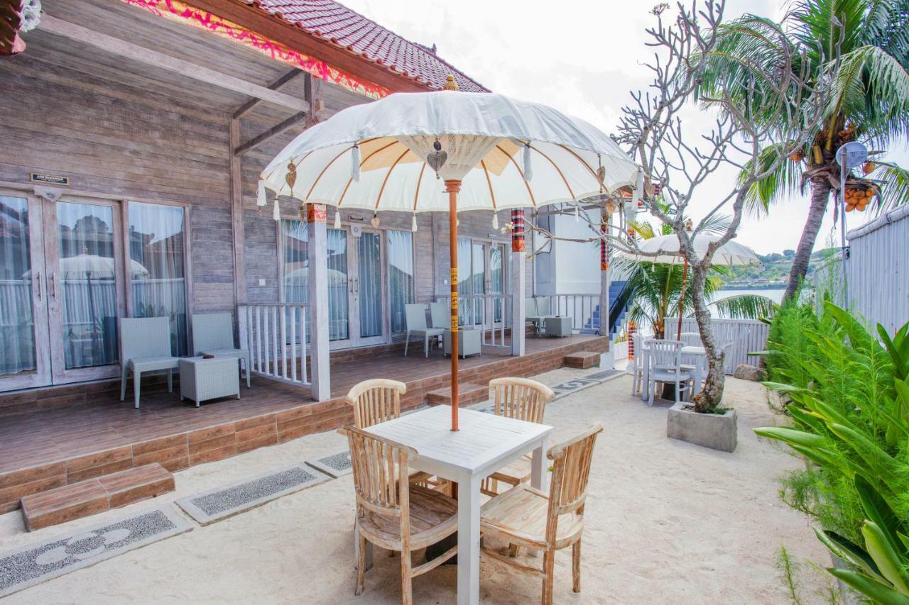 The Waterfront Beach House Lembongan Εξωτερικό φωτογραφία