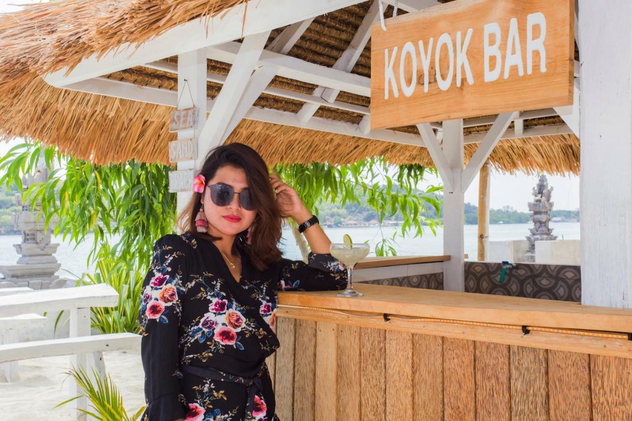 The Waterfront Beach House Lembongan Εξωτερικό φωτογραφία