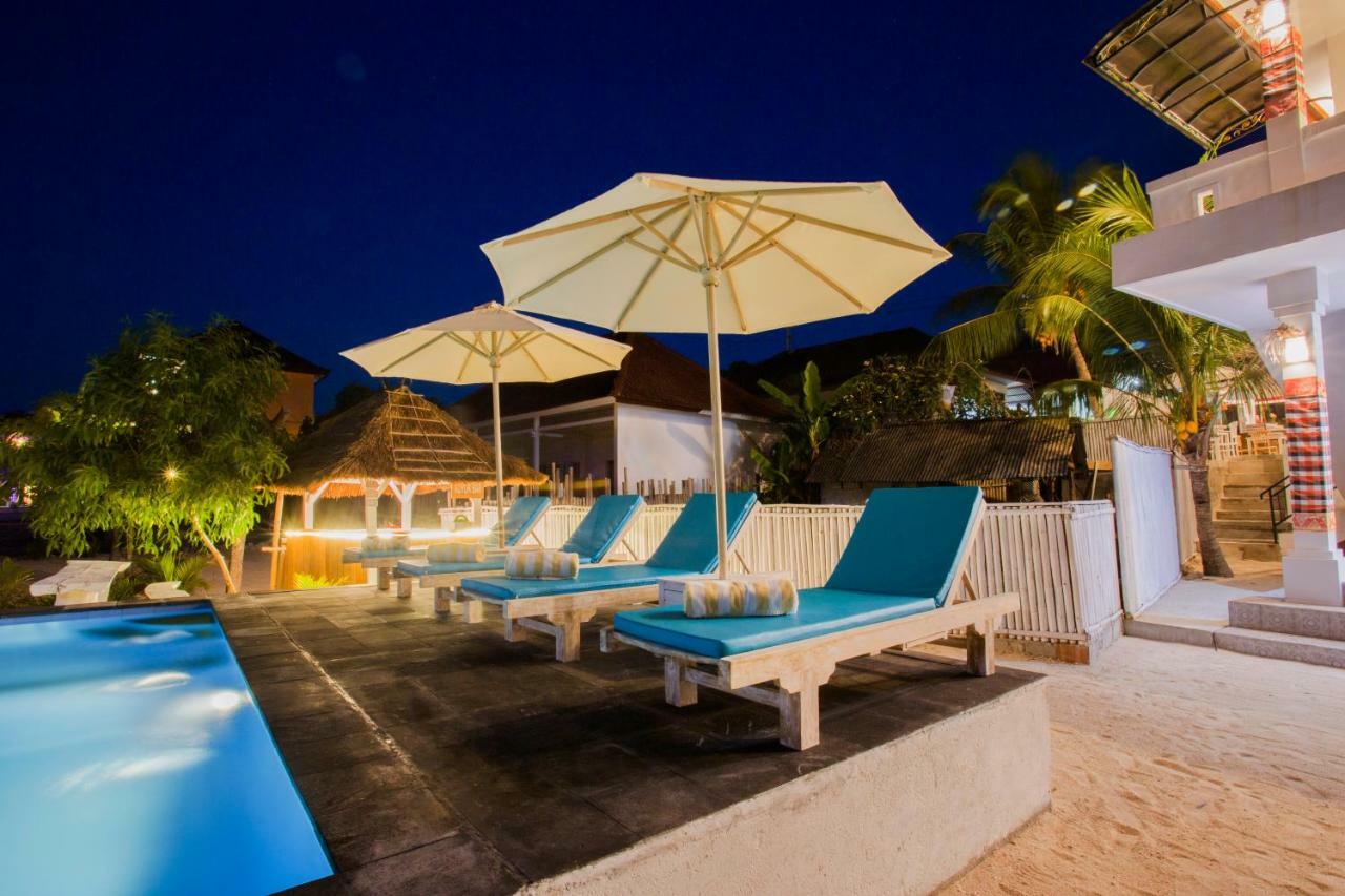 The Waterfront Beach House Lembongan Εξωτερικό φωτογραφία
